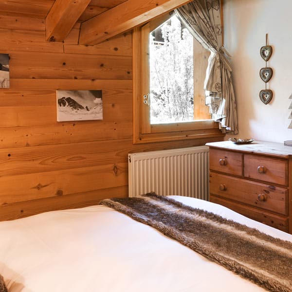 La Tania Accommodation