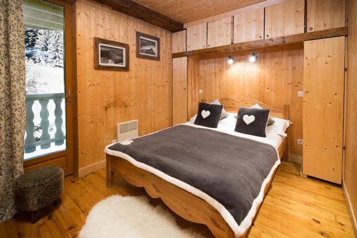 Dahu Bedroom